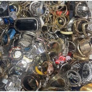 Lot Of (12) Costume Jewelry Rings Vintage To Modern Grab Bag Random